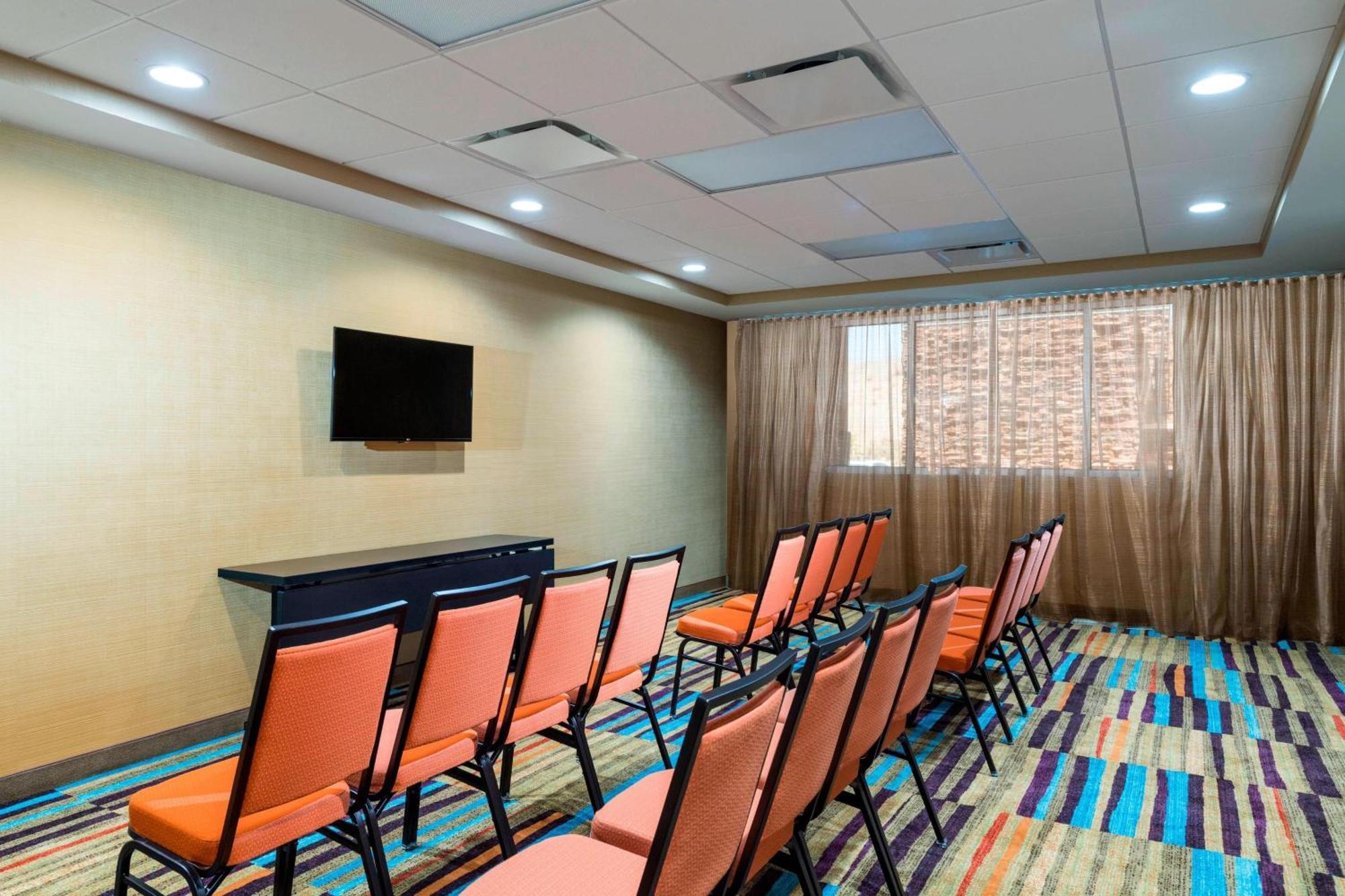 Fairfield By Marriott Inn & Suites Palm Desert Coachella Valley Exterior photo